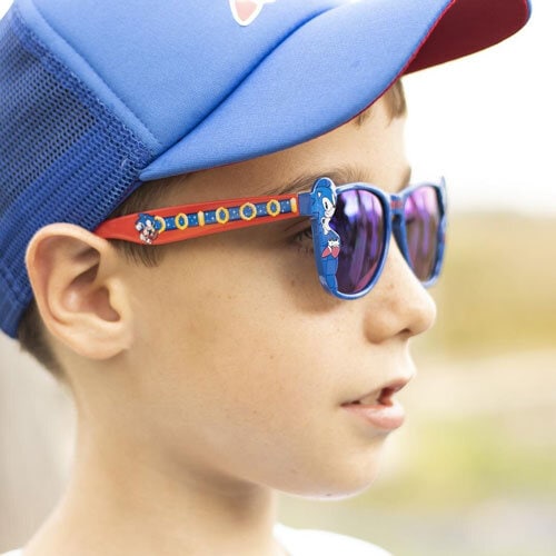 https://www.synttarikuningas.fi/pub_docs/files/sunglasses_500x500.jpg
