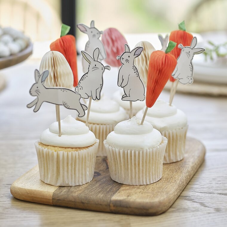Product Image for Cake Toppers - Pääsiäispuput ja tarvikkeet 12 kpl