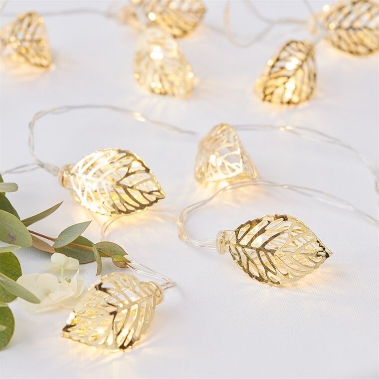 Product Image for LED viiri kultalehdet 1,5 metriä
