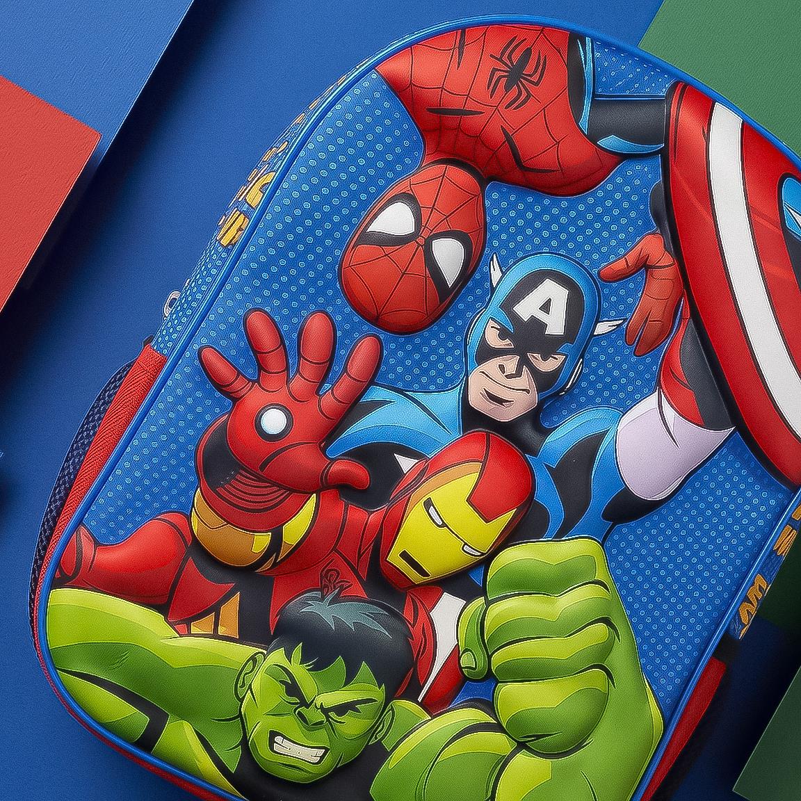 Avengers Lasten reppu 3D-efektillä