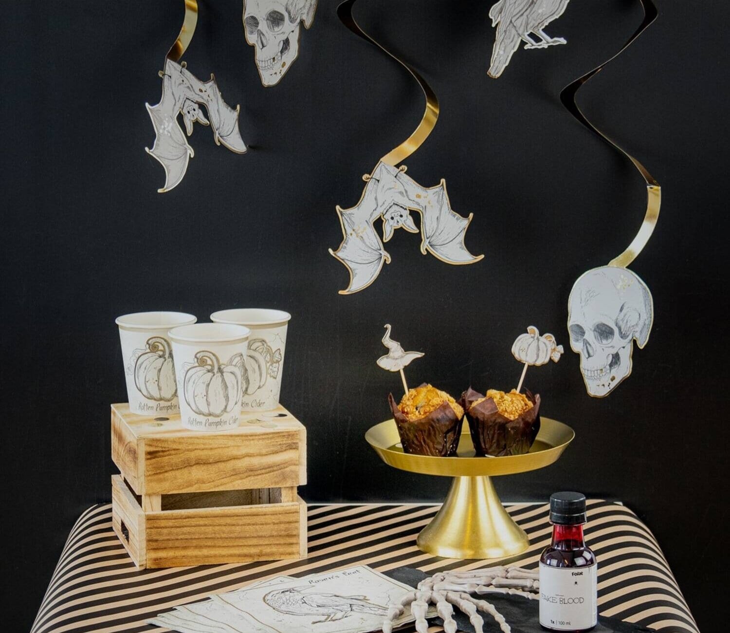 Halloween-koristeet Creepy Curiosities 6 kpl