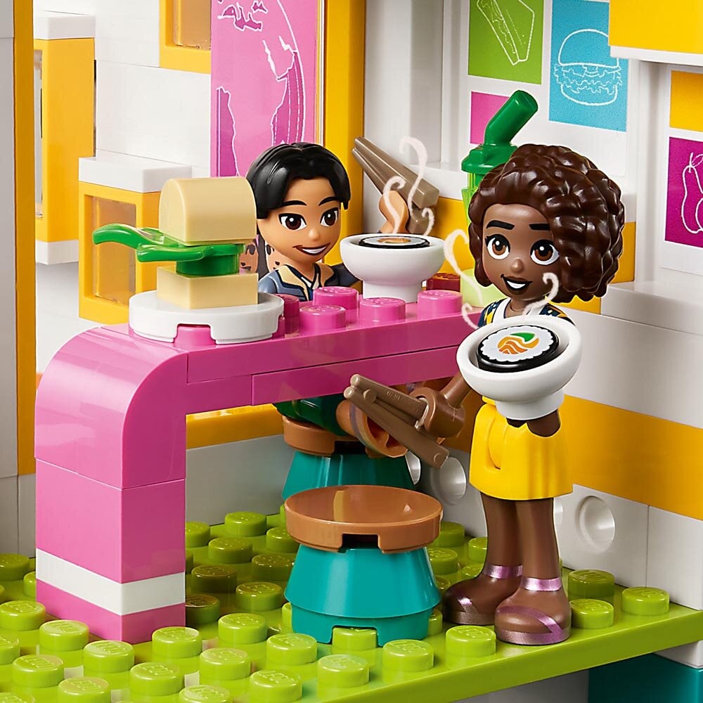 LEGO Friends - Heartlaken kansainvälinen koulu 8+