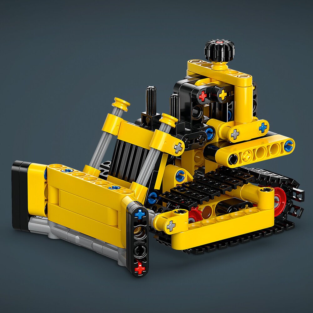 LEGO Technic - Raskaan sarjan puskutraktori 7+