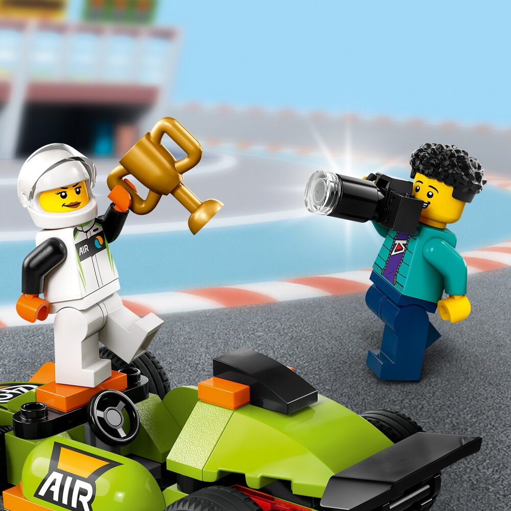 LEGO City - Vihreä kilpa-auto 4+