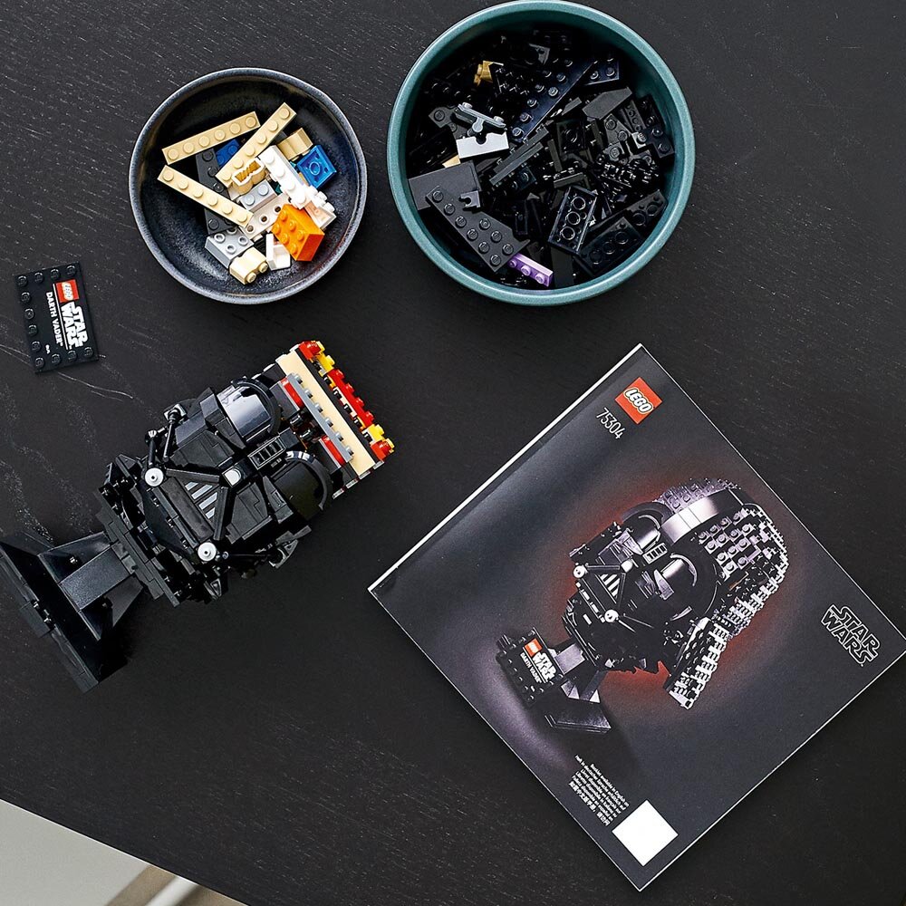 LEGO Darth Vaderin™ kypärä 18+