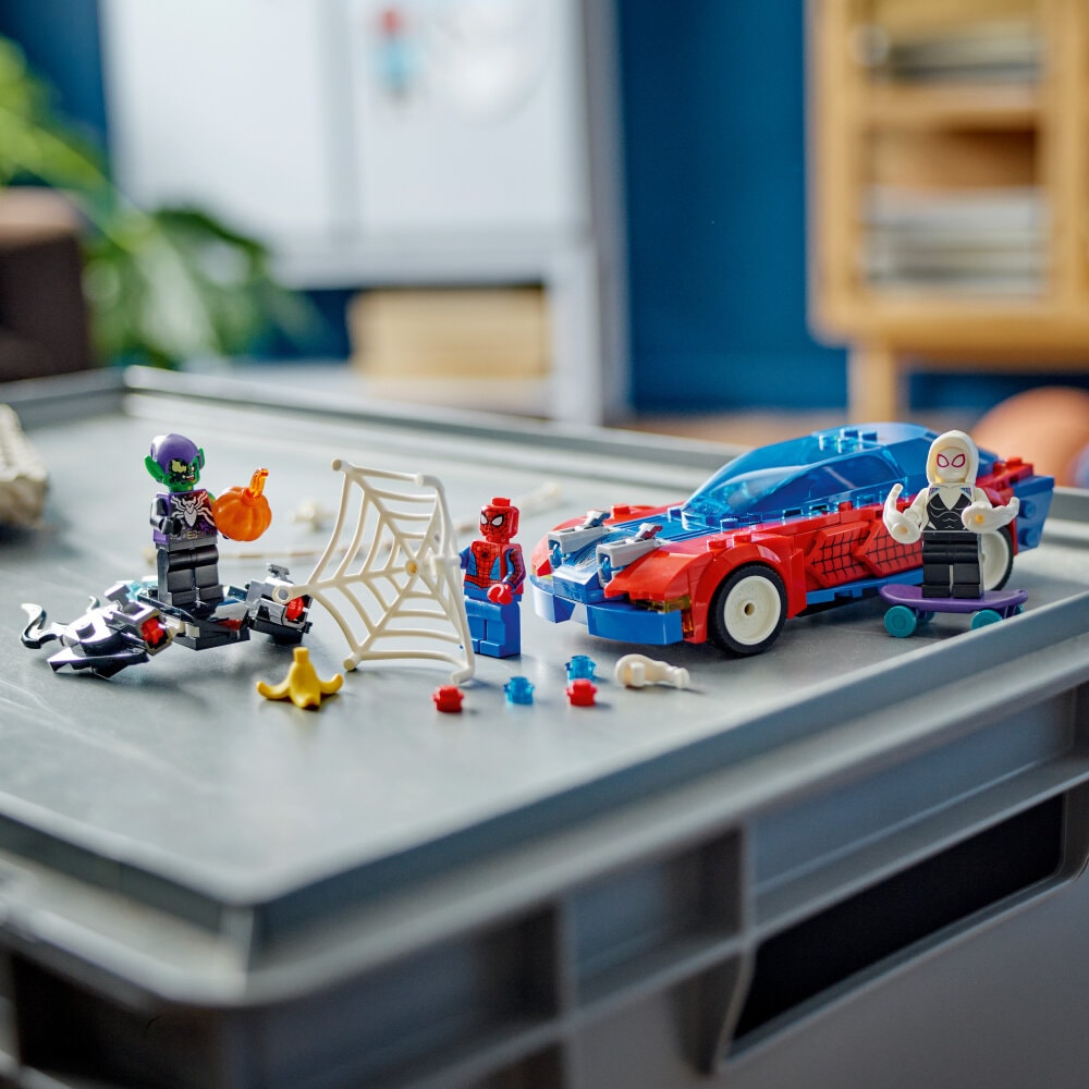 LEGO Marvel - Spider-Manin kilpa-auto ja Venomin Vihreä Menninkäinen 7+
