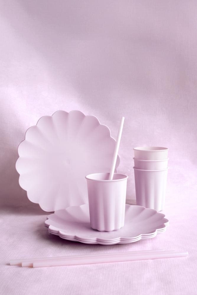 Muovilautaset, Pastellinliila 22 cm 4 kpl